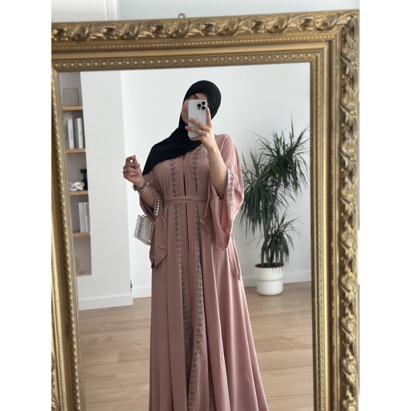 Abaya Emarat