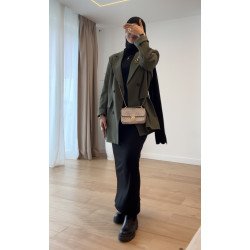 Falda negra + Américana