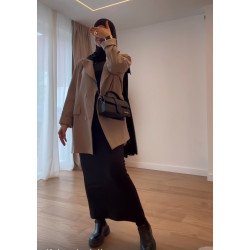 Falda negra + Américana