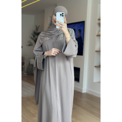 Abaya Amira